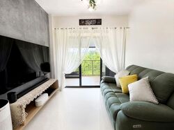 Hougang Avenue 10 (D19), Condominium #613954901